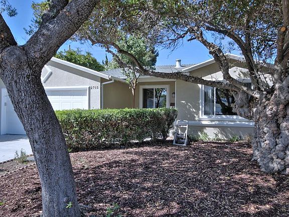 2nd image of 2715 Bonnie Dr