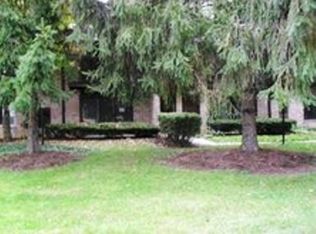 16485 Heather Ln #F104, Middleburg Heights, OH 44130