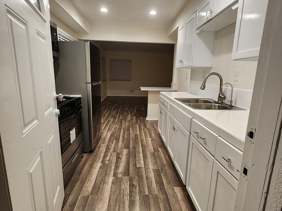 1st image of 2529 A St