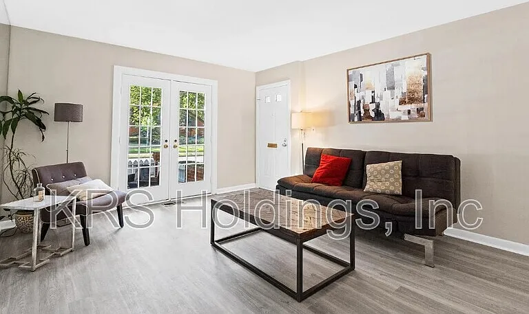 2515 S Walter Reed Dr #C — Photo 12