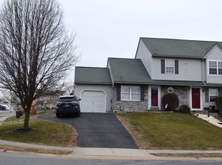 303 Red Cedar Ln, Marietta, PA 17547