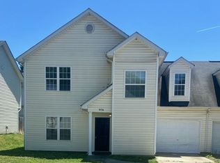 5176 Brooktree Dr, Charlotte, NC 28208