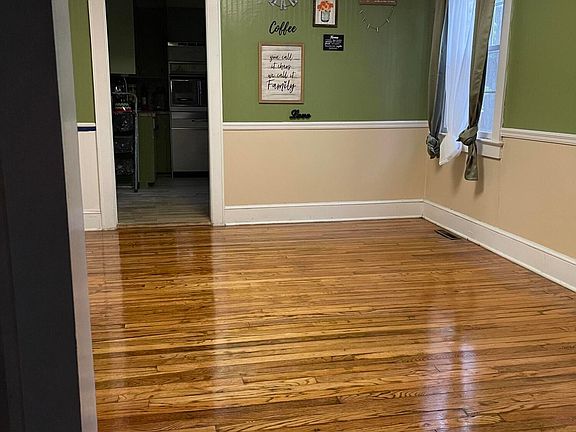 3rd image of 802 Fulton Ave