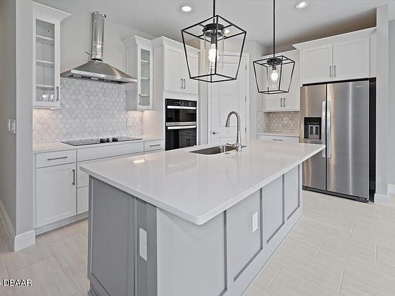 2nd image of 339 Birkdale Dr