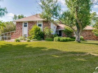 879 E 1259th Rd, Lawrence, KS 66047