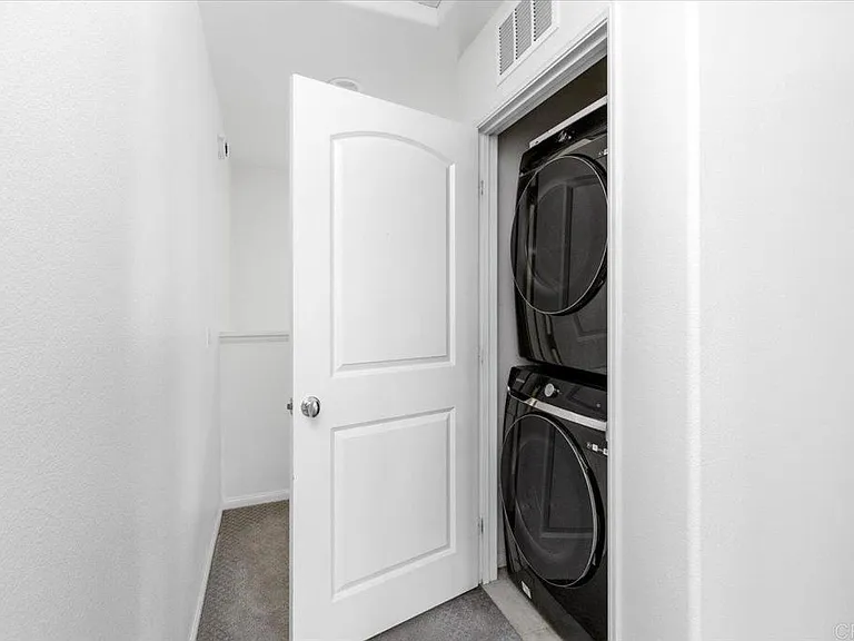 2472 Solara Ln — Photo 21