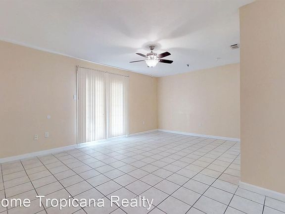 3rd image of 2117 Taylor Ave