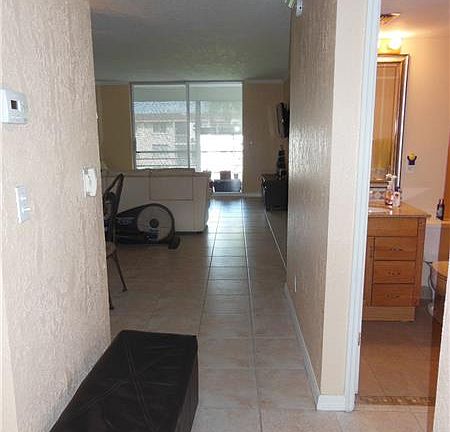 4th image of 4500 N Federal Hwy APT 302A
