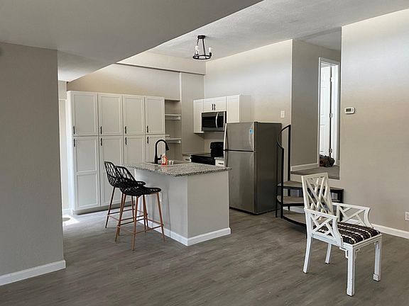 2nd image of 5918 Lago Vista Way #D32b