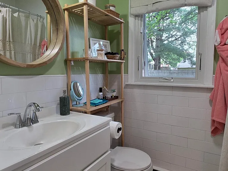 4 Carolee Dr — Photo 18