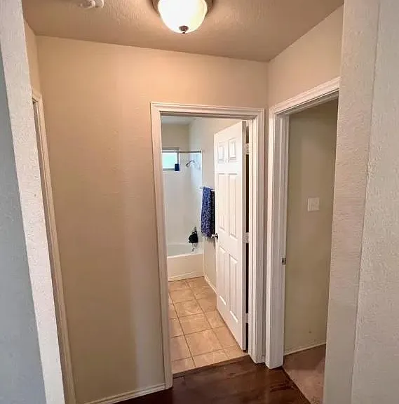 6627 Ambrose Cir — Photo 12