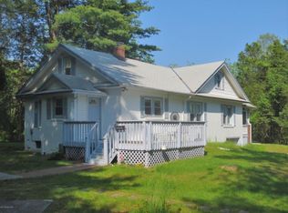 1523 Lexington Dr, Stroudsburg, PA 18360