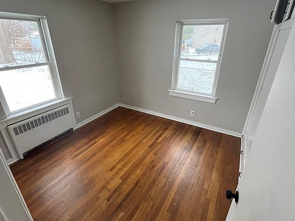 5th image of 1660 Saint Joe Blvd