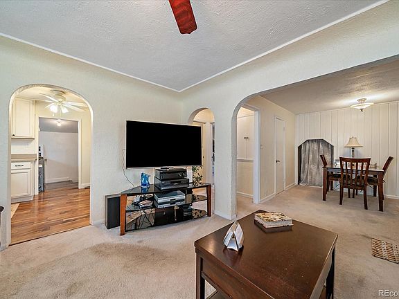 3rd image of 1003 S Newton Street