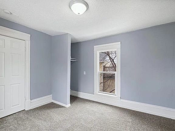 3rd image of 2723 Dupont Ave N #1