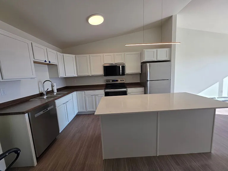 Rail10 Lofts — Photo 69