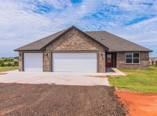 2172 County Street 2973, Blanchard, OK 73010