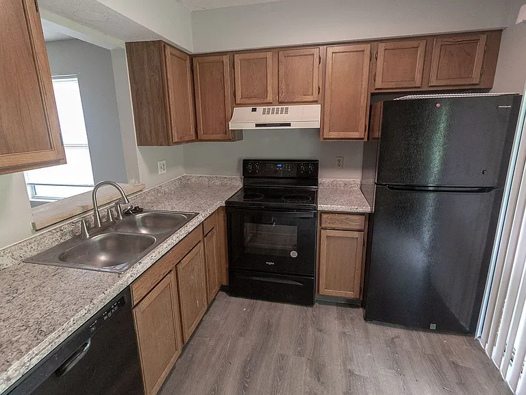 3263 S Brampton Ct — Photo 5