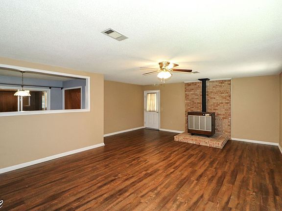5th image of 212 Laverne Dr