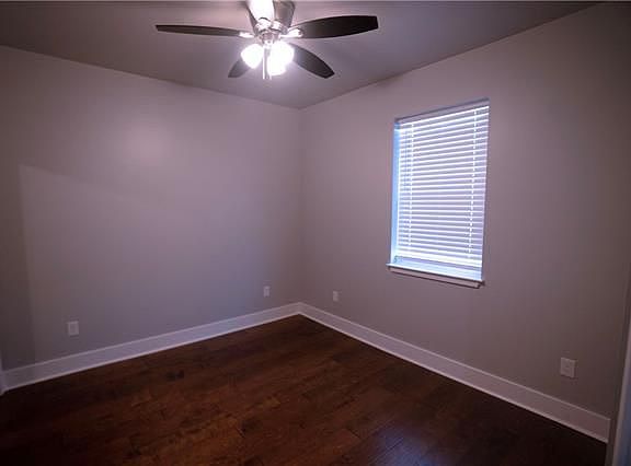 4th image of 6110 Baccich St
