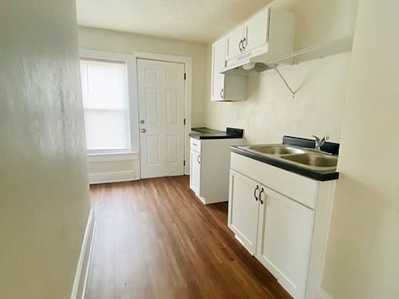 5th image of 1281 Elm St #13315863
