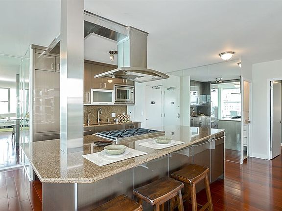 5th image of 1000 N Lake Shore Dr #14A