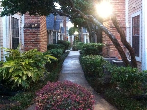 5th image of 2300 Old Spanish Trl APT 1012