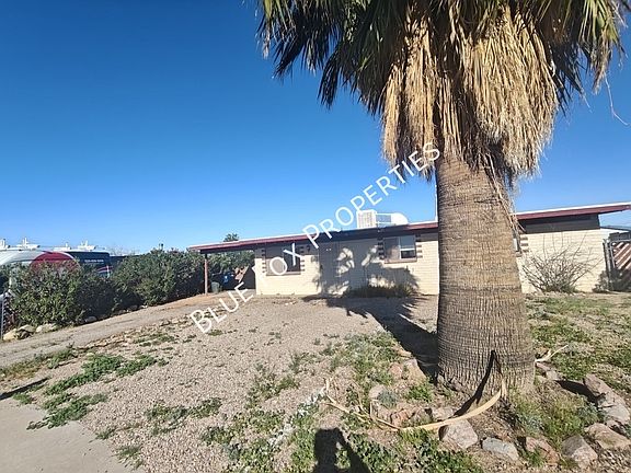 5th image of 3755 S Amos Pl