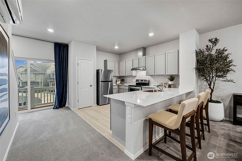 4th image of 34104 Pinnacle Peak Avenue SE