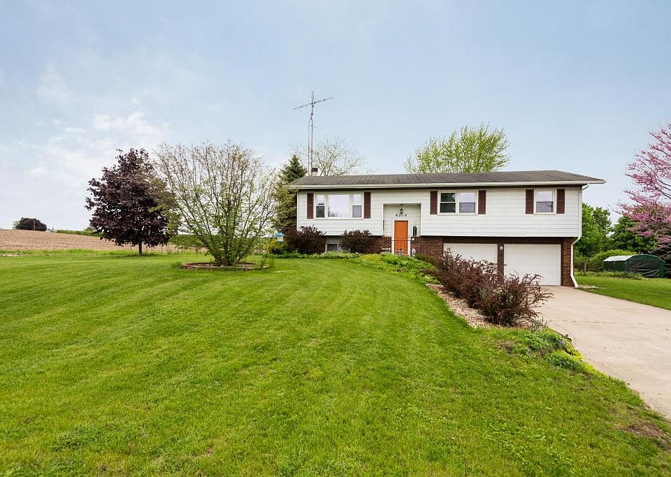 1st image of 6210 Sandy Hill Dr