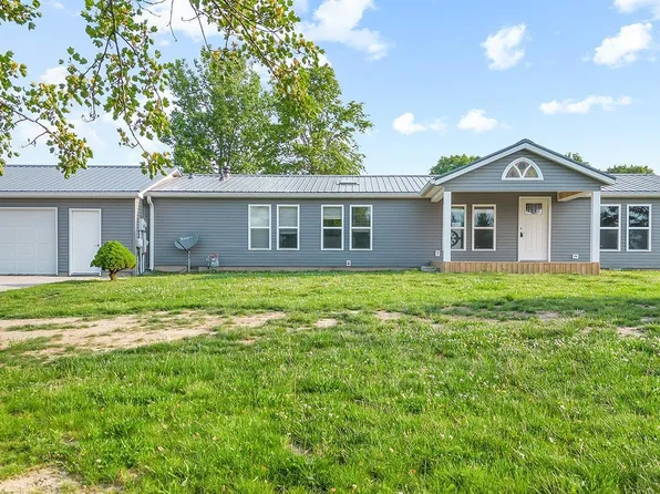 1433 E Dollar Ct, Brookston, IN 47923