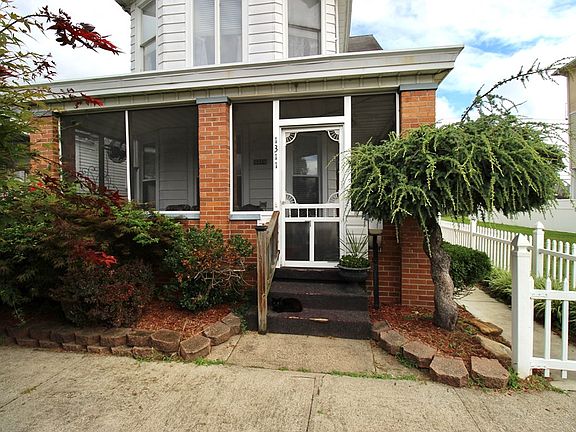 3rd image of 1311 3rd St