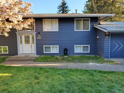 7719 NE 203rd St, Kenmore, WA, 98028