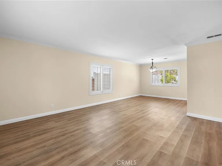 23239 Forest Canyon Dr — Photo 4