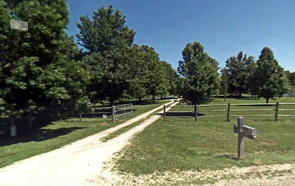 2nd image of 20819 S Dean Rd