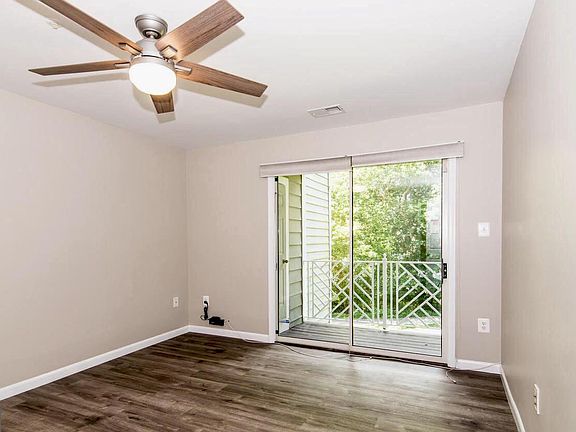 2nd image of 20412 Shore Harbour Dr APT C