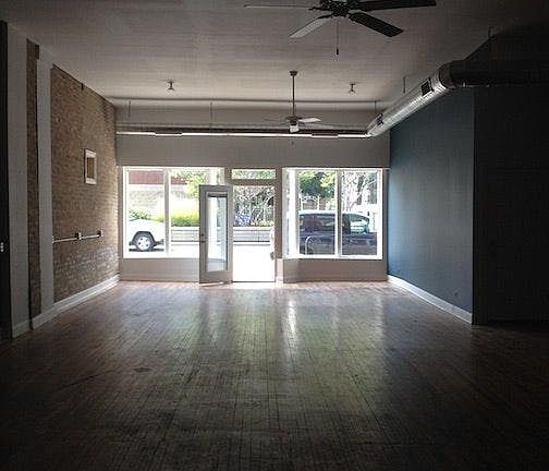 3rd image of 723 S Western Ave #1