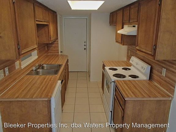 4th image of 3706 Rocky Hollow Trl #B