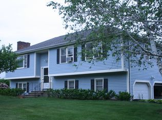 158 Indian Meadow Dr, Northborough, MA 01532