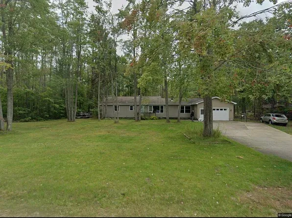 2185 Schuss Ln, Gaylord, MI 49735