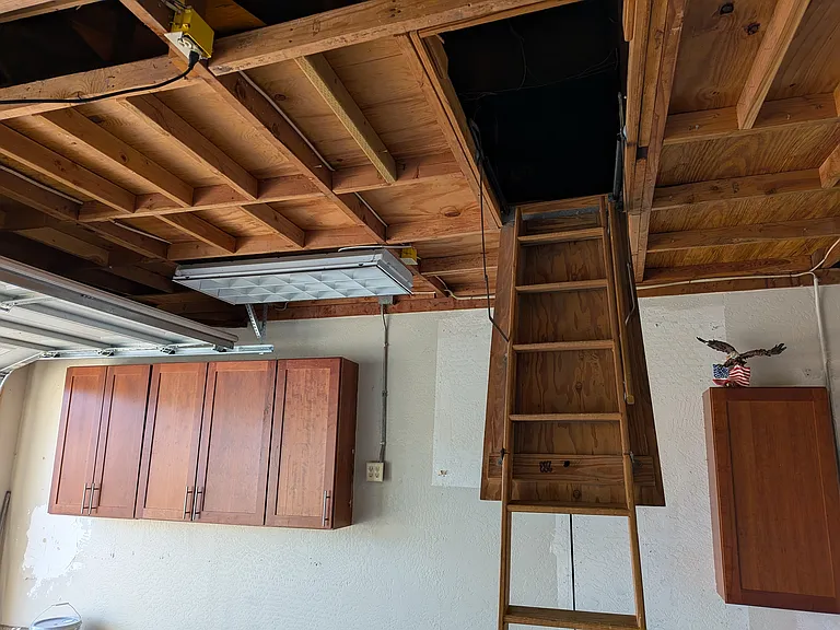 919 Milane Ln — Photo 7