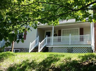 1047 Selma Blvd, Staunton, VA 24401
