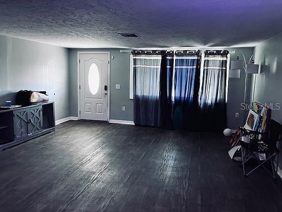 2nd image of 3841 Chaffey Dr