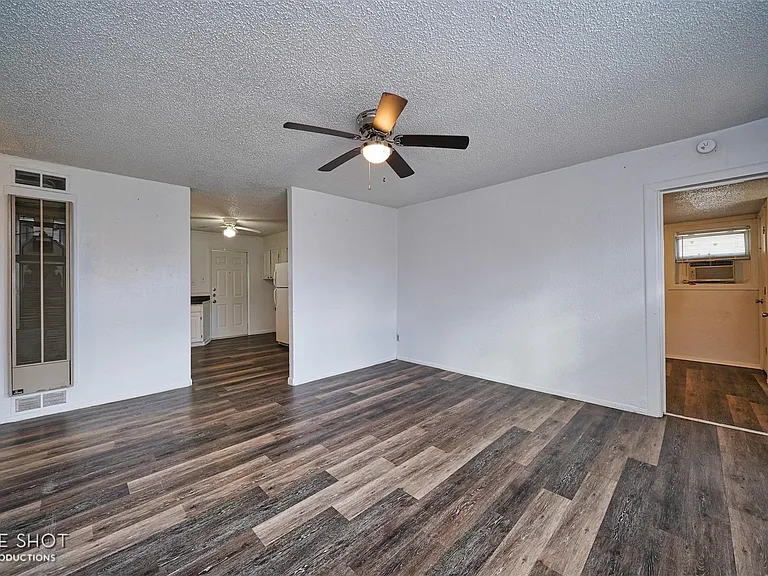 1234 S Crockett Dr — Photo 5