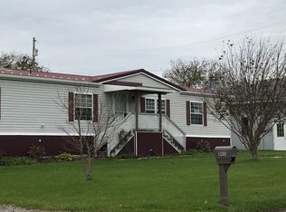 195 Auction Rd, Mill Hall, PA 17751