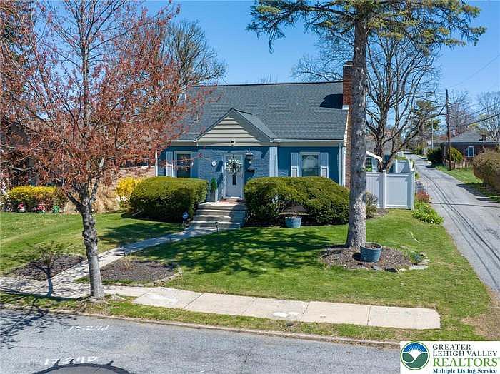 1st image of 219 S 25th St #219