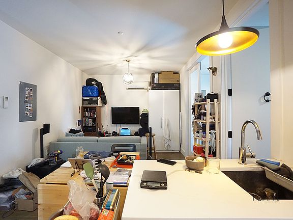 4th image of 295 Montgomery St APT 2R