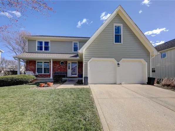 11815 Slater St, Overland Park, KS 66210