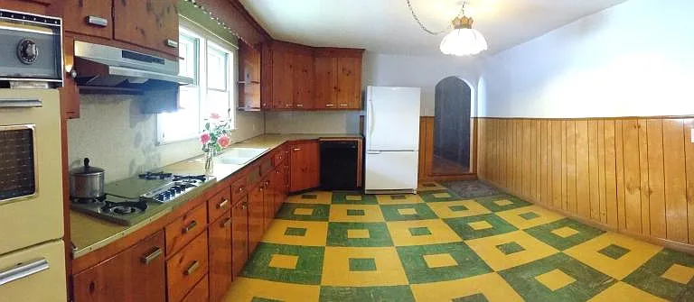 410 Dorrance St — Photo 4
