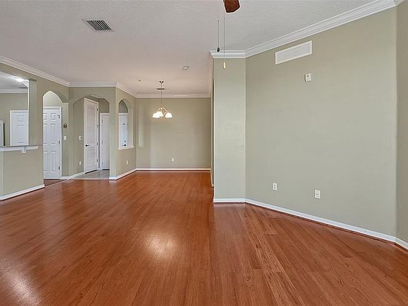 5th image of 11564 Mizzon Dr Unit 930